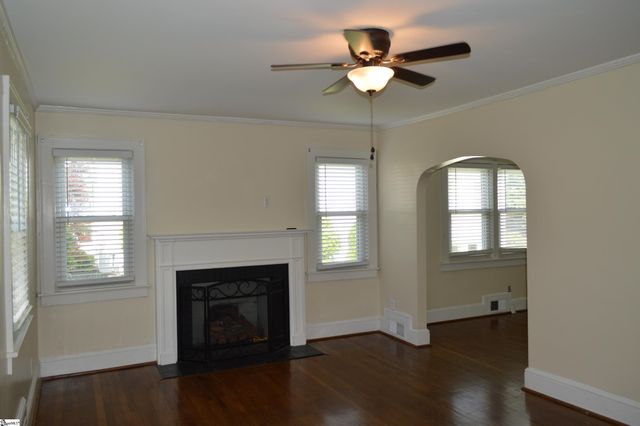 207 E Fairview Avenue, Greer, SC 29651