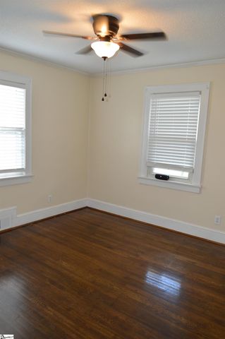 207 E Fairview Avenue, Greer, SC 29651