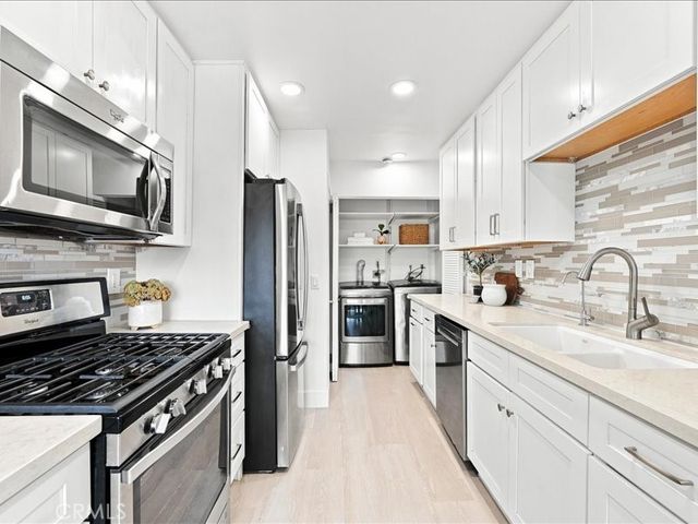 2120 Dufour Avenue 2, Redondo Beach, CA 90278