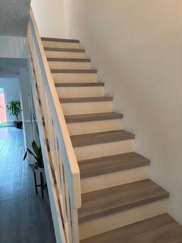 10720 NW 7th St 7A, Miami, FL 33172