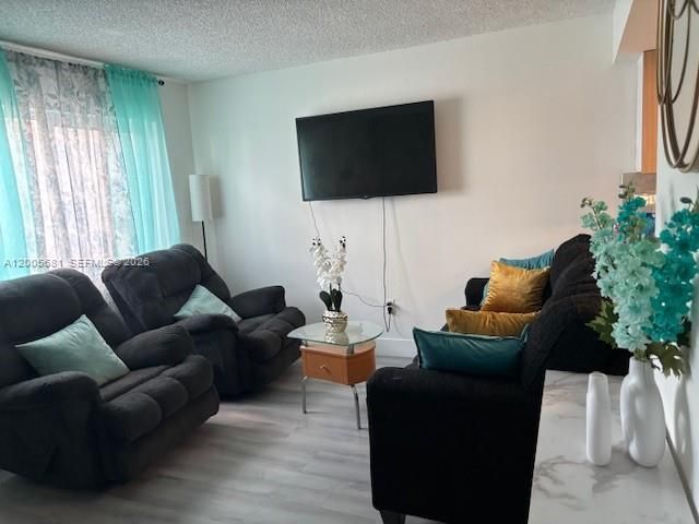 10720 NW 7th St 7A, Miami, FL 33172