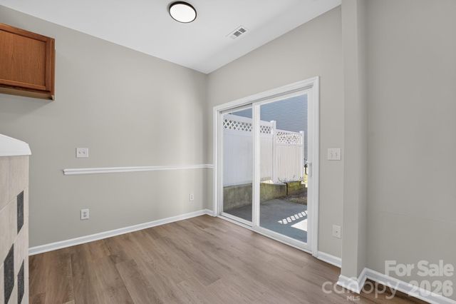 13711 Singleleaf Lane, Charlotte, NC 28278