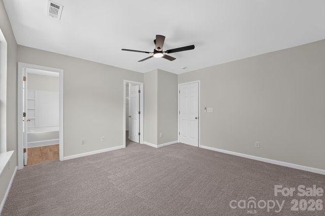 13711 Singleleaf Lane, Charlotte, NC 28278