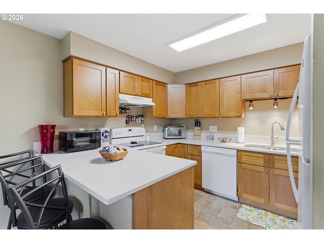 10660 Sw Davies Rd 46, Beaverton, OR 97008