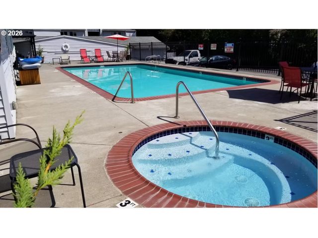 10660 Sw Davies Rd 46, Beaverton, OR 97008