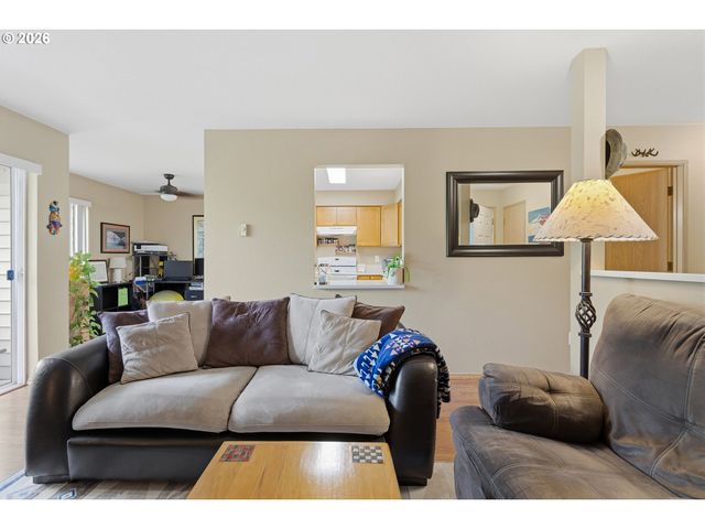 10660 Sw Davies Rd 46, Beaverton, OR 97008