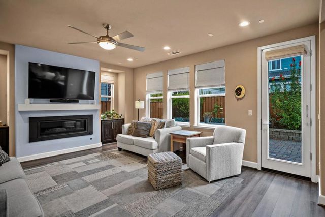 2760 Bungalow Drive, Marina, CA 93933