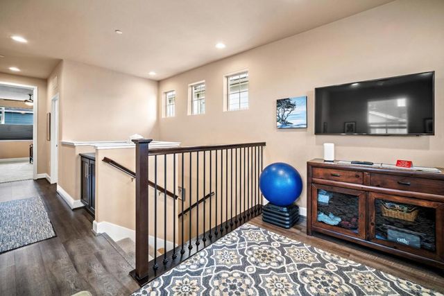 2760 Bungalow Drive, Marina, CA 93933