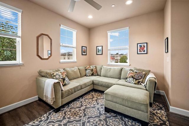 2760 Bungalow Drive, Marina, CA 93933