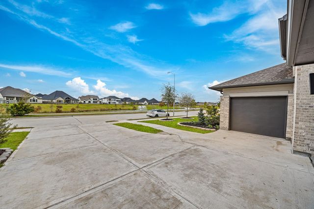 31219 Star Landing Drive, Brookshire, TX 77423