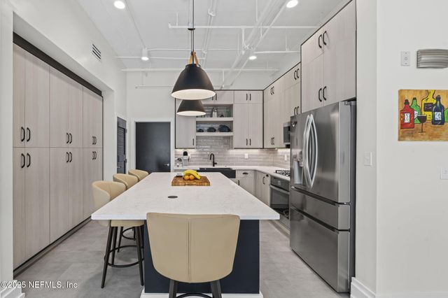 1661 RIVERSIDE Avenue 214, Jacksonville, FL 32204