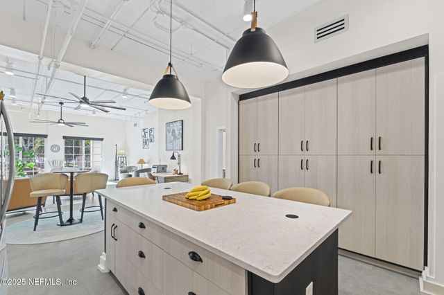 1661 RIVERSIDE Avenue 214, Jacksonville, FL 32204