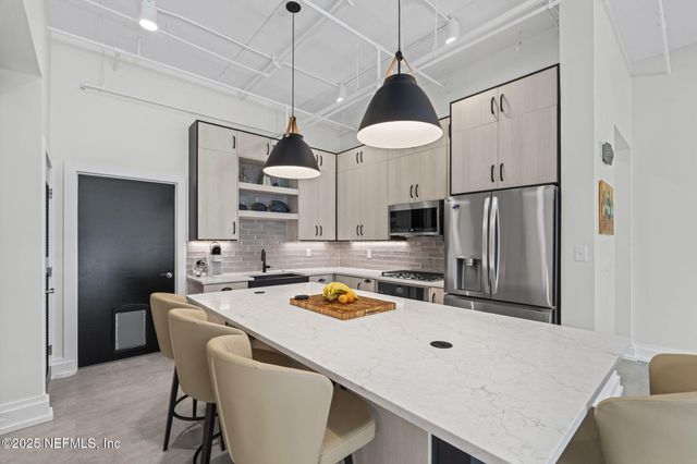 1661 RIVERSIDE Avenue 214, Jacksonville, FL 32204