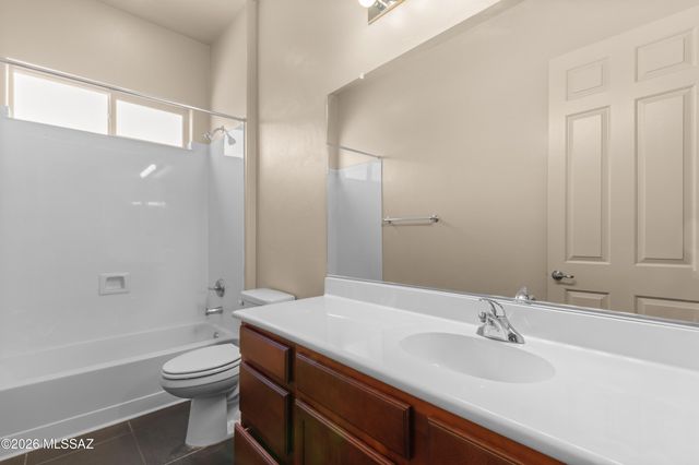 13133 W Blue Yucca Place, Tucson, AZ 85743