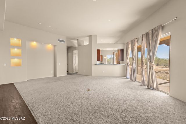 13133 W Blue Yucca Place, Tucson, AZ 85743