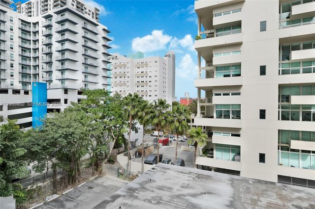 115 SW 11th St 505, Miami, FL 33130