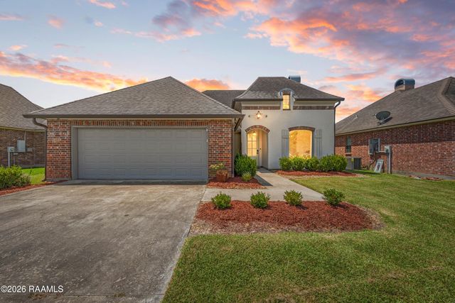 204 Bald Eagle Drive, Lafayette, LA 70508