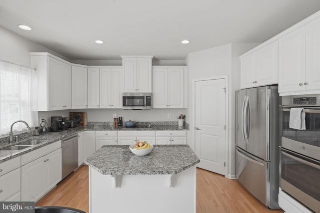 16 WHITE CHAPEL LN, Stafford, VA 22554