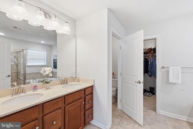 16 WHITE CHAPEL LN, Stafford, VA 22554