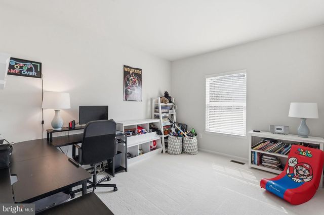 16 WHITE CHAPEL LN, Stafford, VA 22554