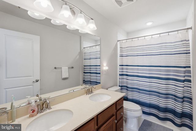 16 WHITE CHAPEL LN, Stafford, VA 22554