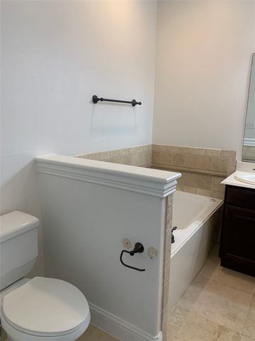 2316 Stutz Drive A, Dallas, TX 75235