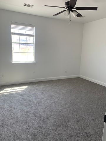 2316 Stutz Drive A, Dallas, TX 75235