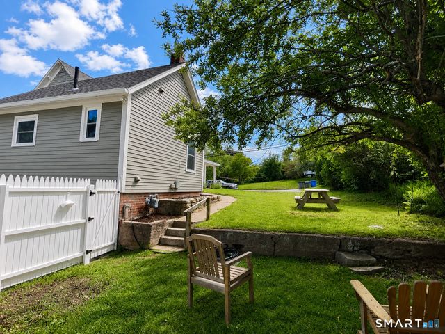 148 South Main Street, Manchester, CT 06040