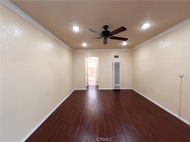 10238 Woodworth Avenue 2, Inglewood, CA 90303
