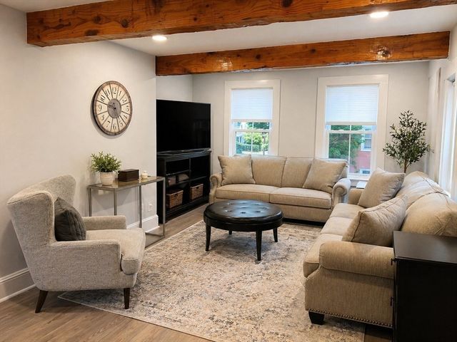 7 Forest Ave 2, Natick, MA 01760