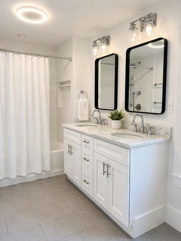 7 Forest Ave 2, Natick, MA 01760