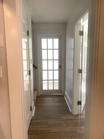 7 Forest Ave 2, Natick, MA 01760