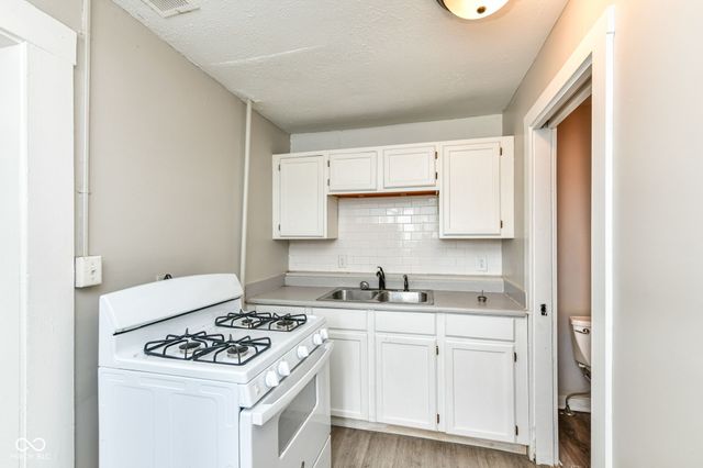 421 Villa Avenue, Indianapolis, IN 46201