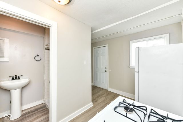 421 Villa Avenue, Indianapolis, IN 46201