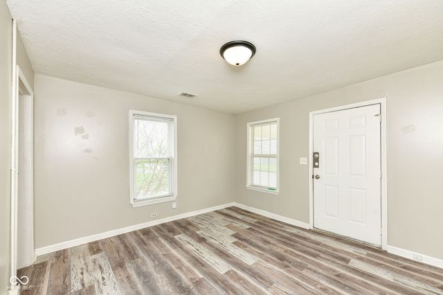 421 Villa Avenue, Indianapolis, IN 46201