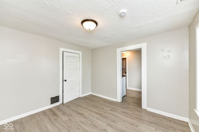 421 Villa Avenue, Indianapolis, IN 46201