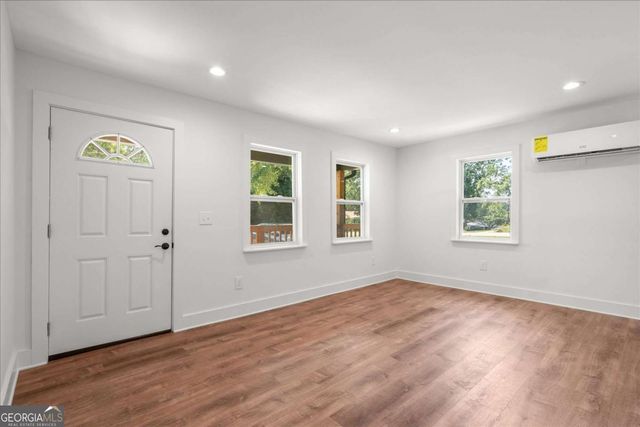 317 Bledsoe Street, Carrollton, GA 30117