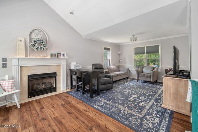 1150 Dianne Court, Rotterdam, NY 12303