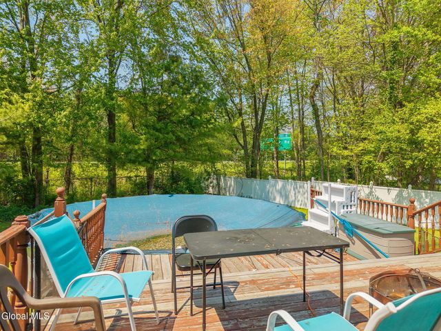 1150 Dianne Court, Rotterdam, NY 12303