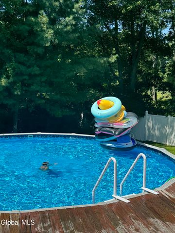 1150 Dianne Court, Rotterdam, NY 12303
