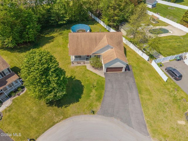 1150 Dianne Court, Rotterdam, NY 12303
