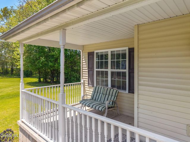 1150 Dianne Court, Rotterdam, NY 12303