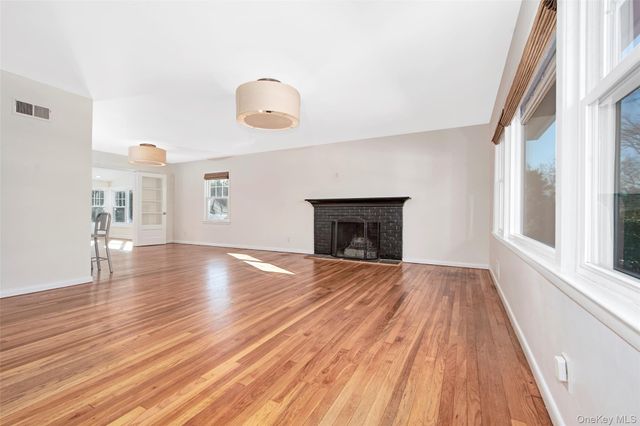 520 Bleeker Avenue, Mamaroneck, NY 10543