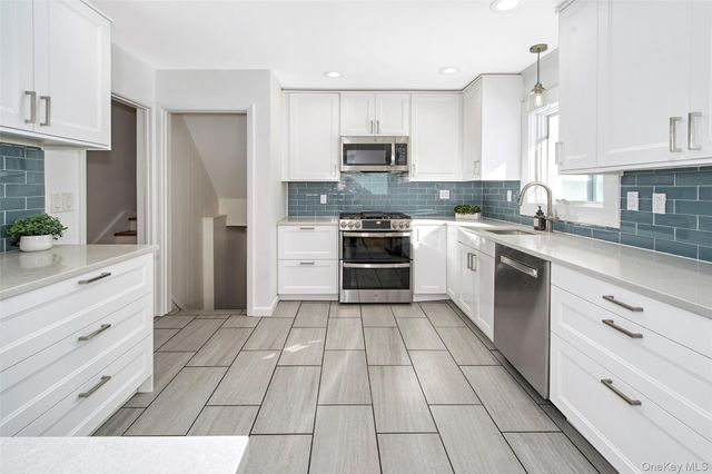 520 Bleeker Avenue, Mamaroneck, NY 10543