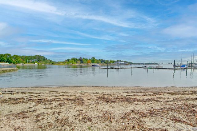 520 Bleeker Avenue, Mamaroneck, NY 10543