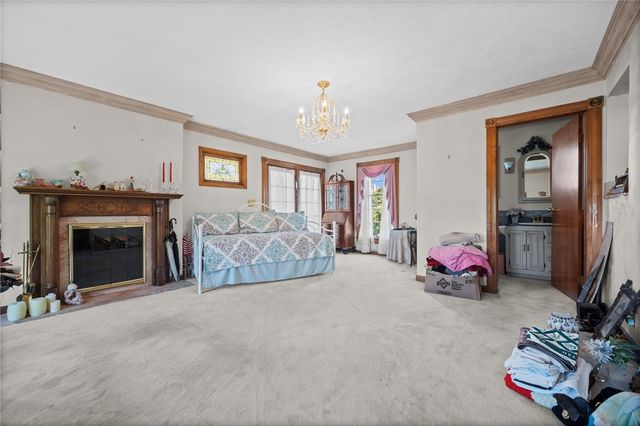 1521 Pacific Ave, Harrison Twp, PA 15065