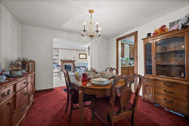 1521 Pacific Ave, Harrison Twp, PA 15065