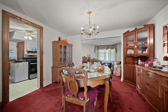 1521 Pacific Ave, Harrison Twp, PA 15065