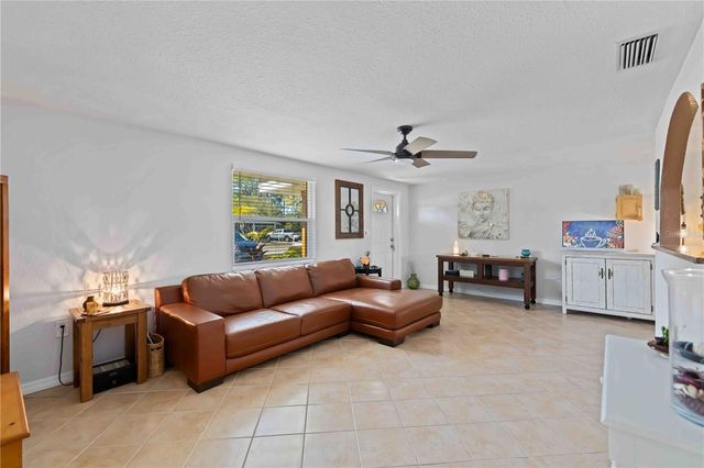 3035 SHAMROCK DRIVE, Venice, FL 34293