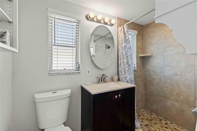 3035 SHAMROCK DRIVE, Venice, FL 34293